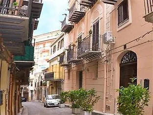 Palazzo Ducale Bed & Breakfast 4*