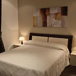 公爵大厦套房 4*