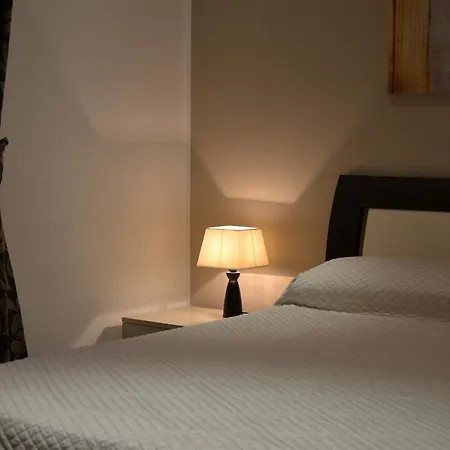 Palazzo Ducale B&B 몬레알레